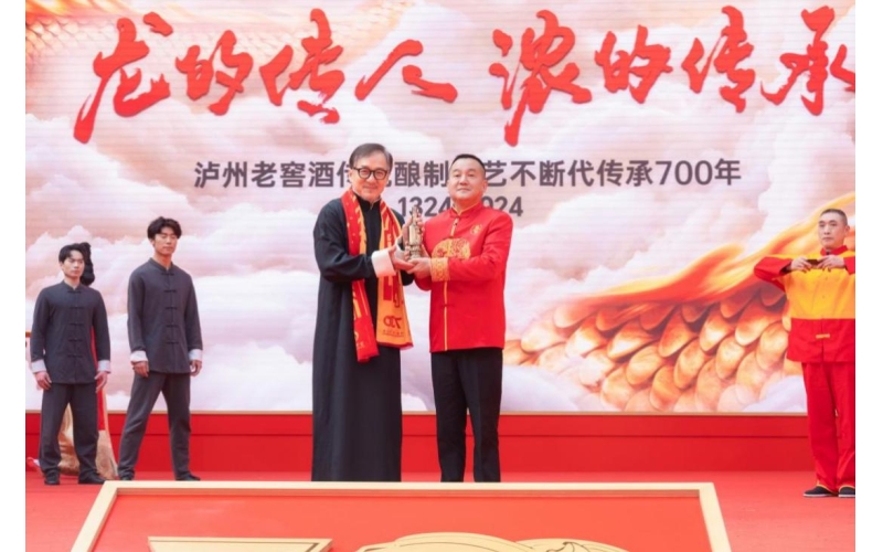 白酒縮量競爭愈演愈烈，頭部酒企開始強(qiáng)調(diào)開瓶率